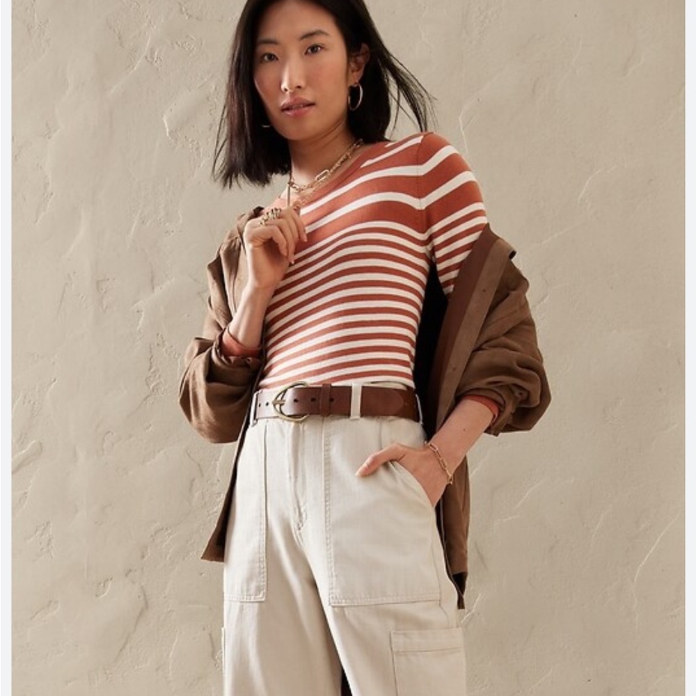 Banana republic coral and white striped sweater